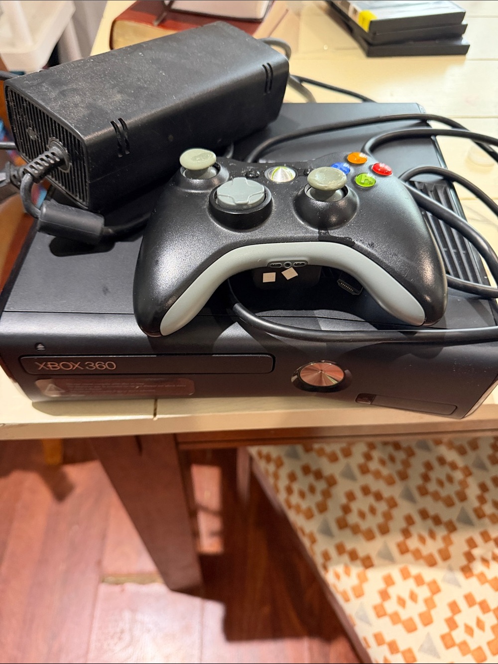 Microsoft Xbox 360 Console with Black and White Controller